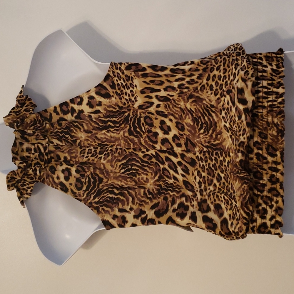 Karen Kane sleeveless blouse size S. Animal leopard print. New with tags - Picture 2 of 7